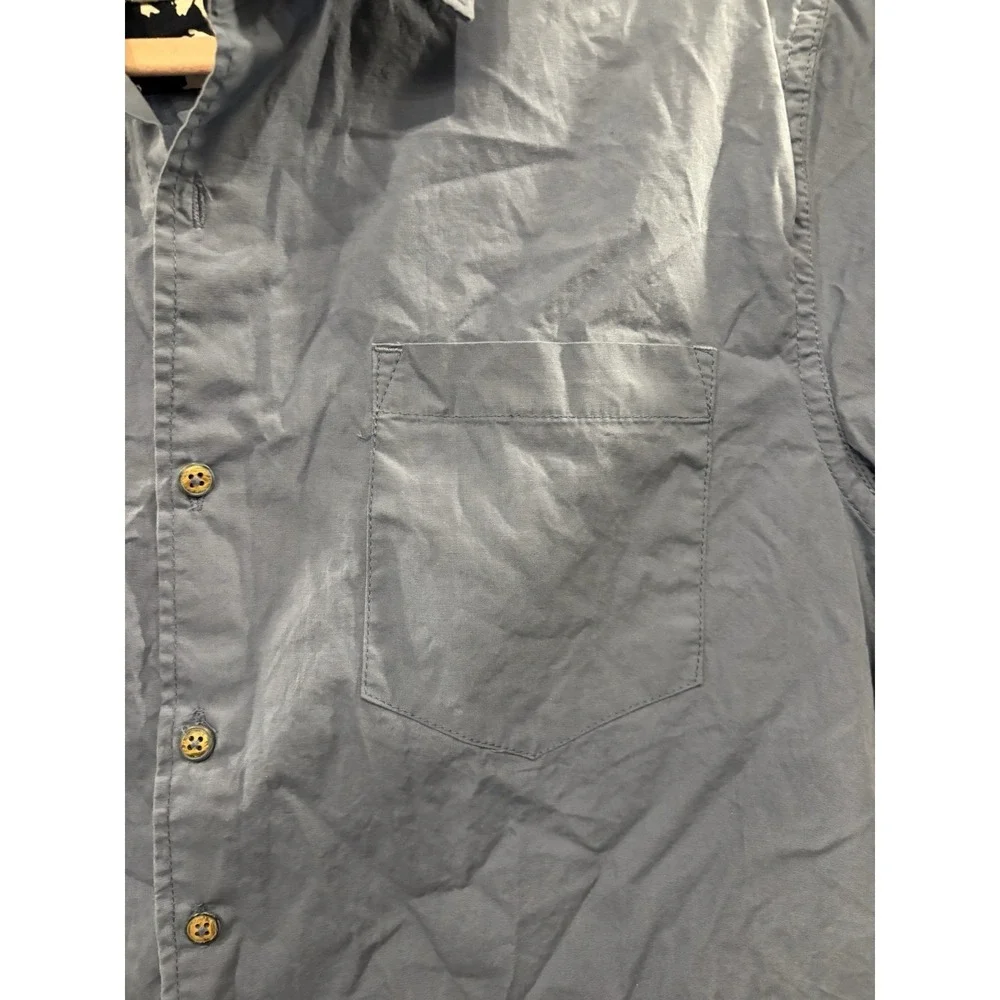Nickel & Iron New York Mens Medium Blue Short Sleeve Button Up Shirt 100% Cotton